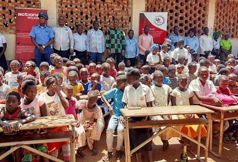 𝐀𝐜𝐭𝐢𝐨𝐧𝐀𝐢𝐝 𝐞 𝐀𝐂𝐉𝐏𝐃 𝐫𝐞𝐜𝐮𝐩𝐞𝐫𝐚𝐦 𝟏𝟕𝟏 𝐜𝐚𝐫𝐭𝐞𝐢𝐫𝐚𝐬 𝐞𝐬𝐜𝐨𝐥𝐚𝐫𝐞𝐬 𝐞𝐦 𝐀𝐥𝐭𝐨 𝐌𝐨𝐥ó𝐜𝐮è