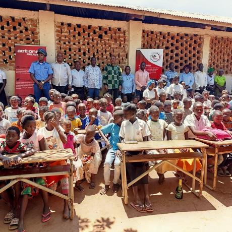 𝐀𝐜𝐭𝐢𝐨𝐧𝐀𝐢𝐝 𝐞 𝐀𝐂𝐉𝐏𝐃 𝐫𝐞𝐜𝐮𝐩𝐞𝐫𝐚𝐦 𝟏𝟕𝟏 𝐜𝐚𝐫𝐭𝐞𝐢𝐫𝐚𝐬 𝐞𝐬𝐜𝐨𝐥𝐚𝐫𝐞𝐬 𝐞𝐦 𝐀𝐥𝐭𝐨 𝐌𝐨𝐥ó𝐜𝐮è