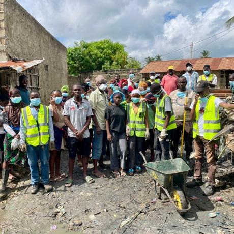 Jovens de Pemba mobilizam comunidade em jornada de limpeza e reforçam coesão social