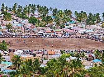 𝐄𝐧𝐭𝐫𝐞𝐠𝐚 𝐝𝐞 𝐄𝐪𝐮𝐢𝐩𝐚𝐦𝐞𝐧𝐭𝐨 𝐑𝐞𝐟𝐨𝐫ç𝐚 𝐚 𝐂𝐨𝐞𝐬ã𝐨 𝐒𝐨𝐜𝐢𝐚𝐥 𝐞𝐧𝐭𝐫𝐞 𝐉𝐨𝐯𝐞𝐧𝐬 𝐞𝐦 𝐏𝐚𝐪𝐮𝐢𝐭𝐞𝐪𝐮𝐞𝐭𝐞, 𝐏𝐞𝐦𝐛𝐚